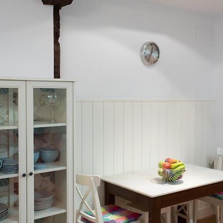 Acogedor Apartamento En El Centro Del Casco Viejo Apartman Bilbao Kültér fotó