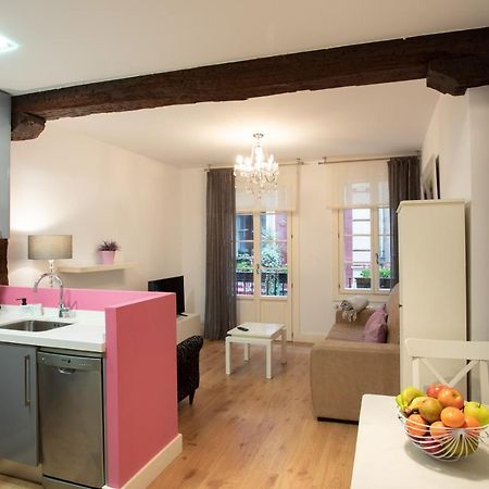 Acogedor Apartamento En El Centro Del Casco Viejo Apartman Bilbao Kültér fotó