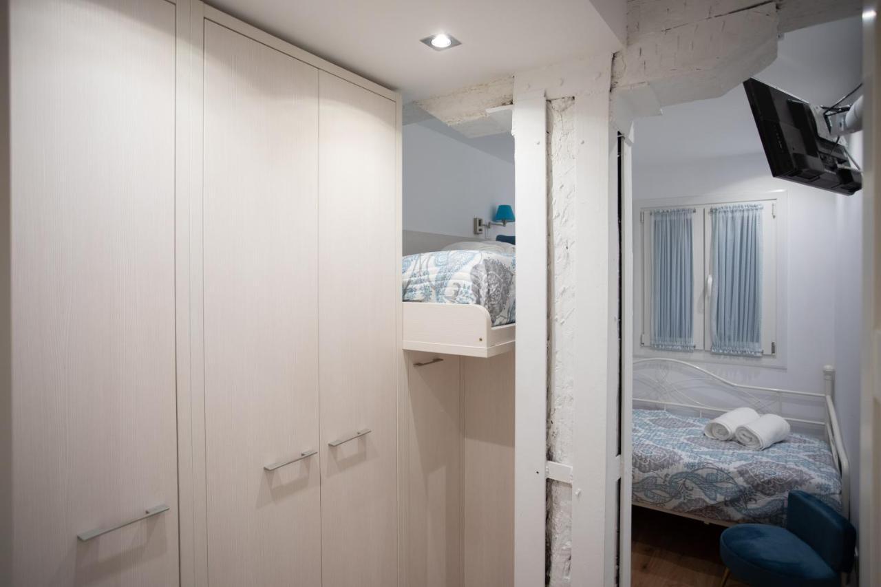 Acogedor Apartamento En El Centro Del Casco Viejo Apartman Bilbao Kültér fotó