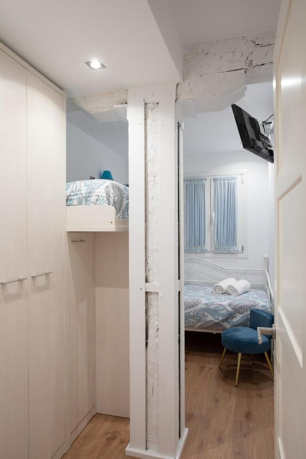 Acogedor Apartamento En El Centro Del Casco Viejo Apartman Bilbao Kültér fotó